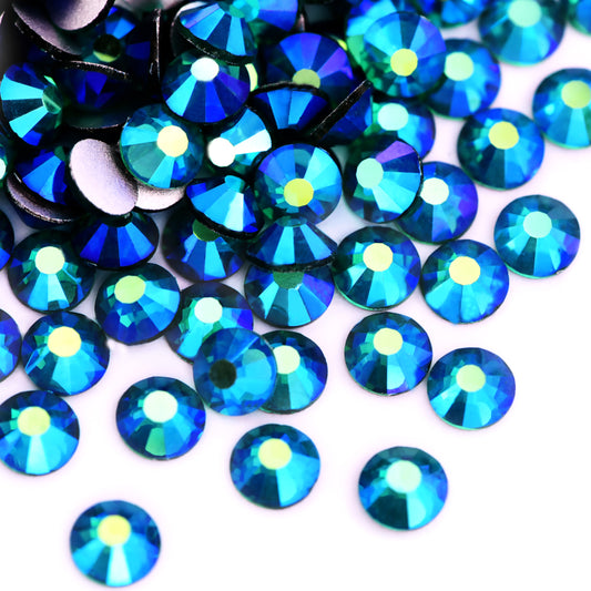 Blue Zircon ab Gross